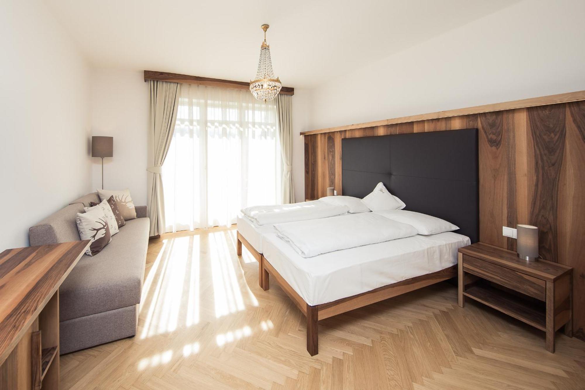 Hotel Jagdhof 4*